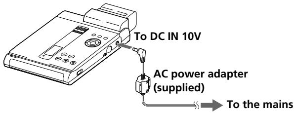 SONY PBD-V30 - Recharging the battery pack - 1