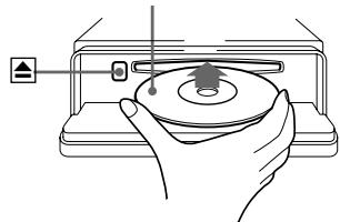 SONY CDX-C6850R - Ouvir um CD - 1