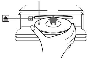SONY CDX-C780R - Pulse OPEN e inserte el CD. - 1