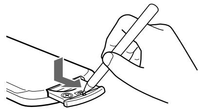 SONY XR-L500V - Austauschen der Lithiumbatterie - 1