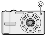 PANASONIC LUMIX DMC-FX12 - Appuyez à mi-course sur le déclencheur pour faire la mise au point, puis appuyez à fond pour prendre la photo. - 3