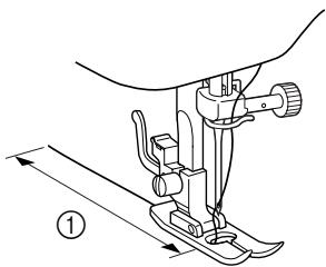 BROTHER XL-2600 - Enfilez l'aiguille de l'avant vers l'arrière, en laissant une queue d'environ 5 cm (2"). - 1