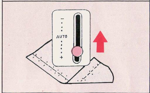 SINGER EUROPA 200 - REGLAGE DE LA TENSION DU FIL - 2