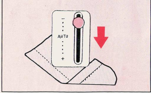 SINGER EUROPA 200 - REGLAGE DE LA TENSION DU FIL - 3