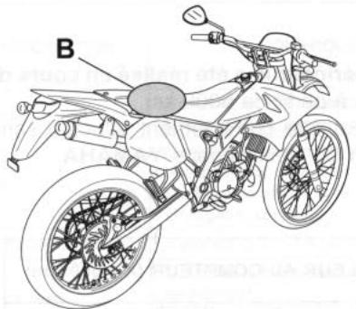 YAMAHA DT50 R - SAC porte-outils - 1