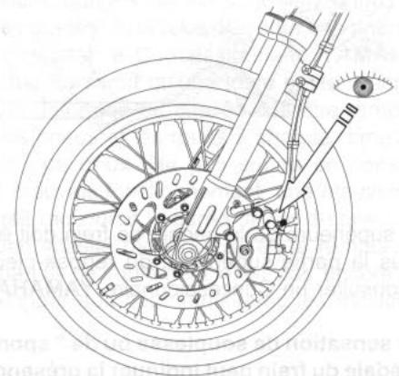 YAMAHA DT50 R - Réglage de la hauteur de la pédale de FREIN arrière - 3