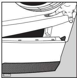 ARTHUR MARTIN ADC47130W - Nettoyage des filtres - 5