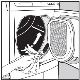 ARTHUR MARTIN ADC47130W - Nettoyage des filtres - 1