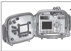 NIKON CAISSON ETANCHE WP-CP2-JUSQU-A 40 M DE PROFONDEUR- - Étape 2 Introduire l'appareil photo dans le caisson - 4