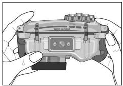NIKON CAISSON ETANCHE WP-CP3-JUSQU-A 40 M DE PROFONDEUR - Étape 1 Vérifier l'étanchéité du caisson - 2