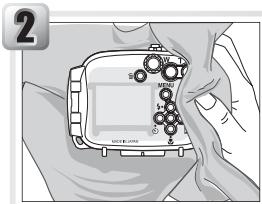NIKON CAISSON ETANCHE WP-CP4-JUSQU-A 40 M DE PROFONDEUR - Spulen Sie das Unterwassergehäuse unter klarem Wasser ab - 1