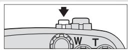 NIKON CAISSON ETANCHE WP-CP4-JUSQU-A 40 M DE PROFONDEUR - Mettre l'appareil sous tension - 1