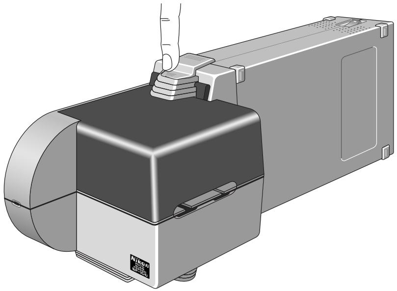 NIKON CHARGEUR DE DIAPOSITIVES SF-100 - Étape 4 - 1