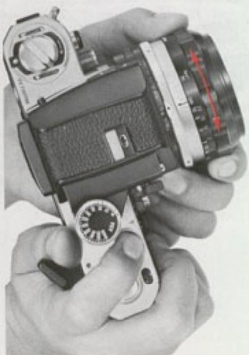 NIKON F2 PHOTOMIC - Mise au point et declenchement - 1