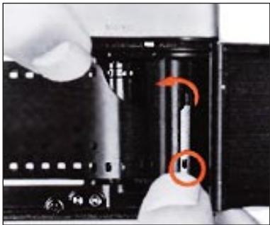 NIKON FA - LOADING FILM - 4