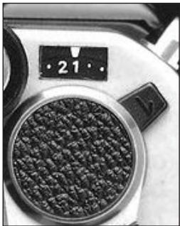 NIKON FA - LOADING FILM - 8