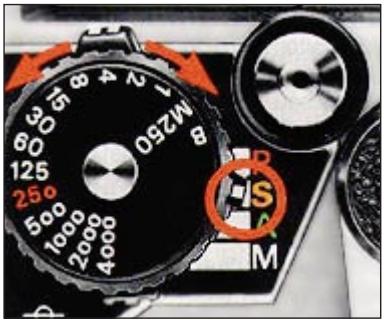 NIKON FA - S (SHUTTER-PRIORITY) MODE - 1