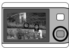 NIKON LITE TOUCH ZOOM 100W-QD - Do not change the camera-to-subject distance - 1