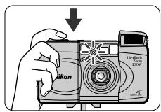 NIKON LITE TOUCH ZOOM 100W-QD - Using the self-timer - 4