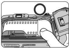 NIKON LITE TOUCH ZOOM 100W-QD - Pull the film leader across to the green index mark inside the film compartment. - 1