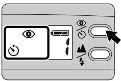 NIKON LITE TOUCH ZOOM 110S-QD - Using the self-timer - 2