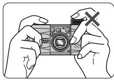 NIKON LITE TOUCH ZOOM 110S-QD - Le témoin orange clignote rapidement: - 2