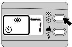 NIKON LITE TOUCH ZOOM 110S-QD - Utilisation du retardateur - 2