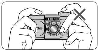 NIKON LITE TOUCH ZOOM 140ED-QD - Wenn die orangefarbene LED leuchtet/blinkt - 2