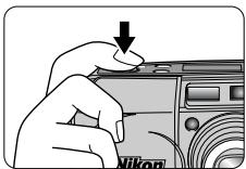 NIKON LITE TOUCH ZOOM 150ED-QD - Lighting/flashing of the green LED - 2