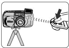 NIKON LITE TOUCH ZOOM 150ED-QD - Appuyez sur le bouton jusqu'à ce que " ©" apparaisse dans l'écran de contrôle CL. - 3