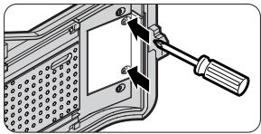 NIKON LITE TOUCH ZOOM 70W-QD - Ouvrez le couvercle du logement de la pile du dateur à l'intérieur du boîtier de l'appareil. - 1