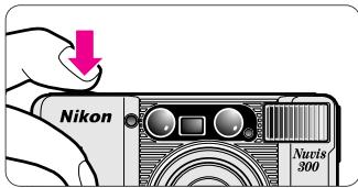 NIKON NUVIS 300 - Tippen Sie den Auslöser an. - 1