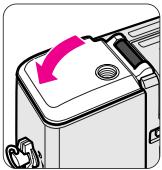 NIKON NUVIS S 2000 - Loading the film - 4