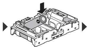 NIKON POIGNEE-ALIMENTATION MB-D80 POUR REFLEX NUMERIQUE D80 - BvBeHne - 2