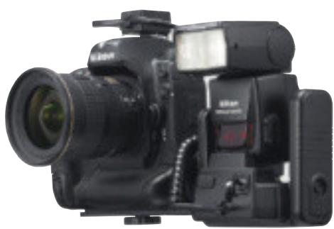 NIKON FLASH ASSERVI SB-R200 - Poids (sans pile) : - 4