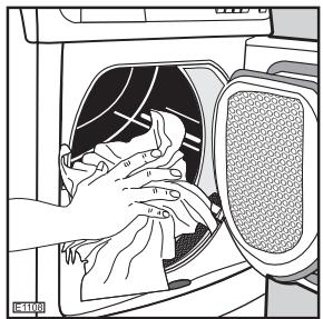 AEG-ELECTROLUX EDC46130W - Load the laundry - 3