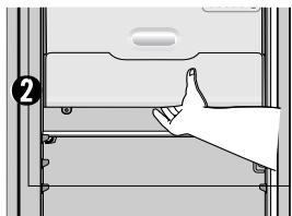 AEG-ELECTROLUX ENL60710S - Sostituzione delle lampadine del frigorifero - 2
