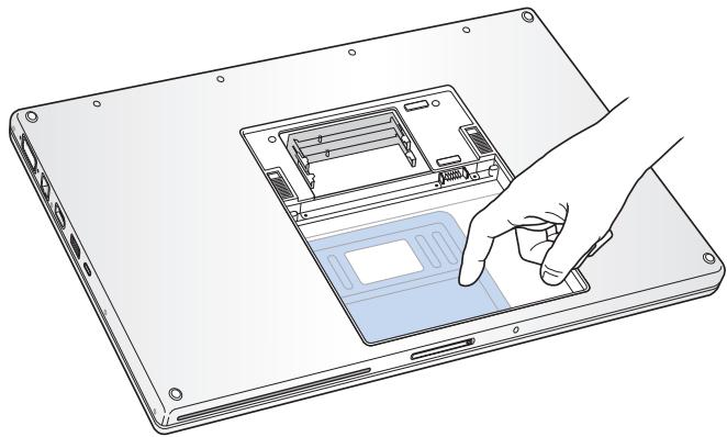 APPLE MACBOOK PRO - Étape 2 : installation de la mémoire - 2