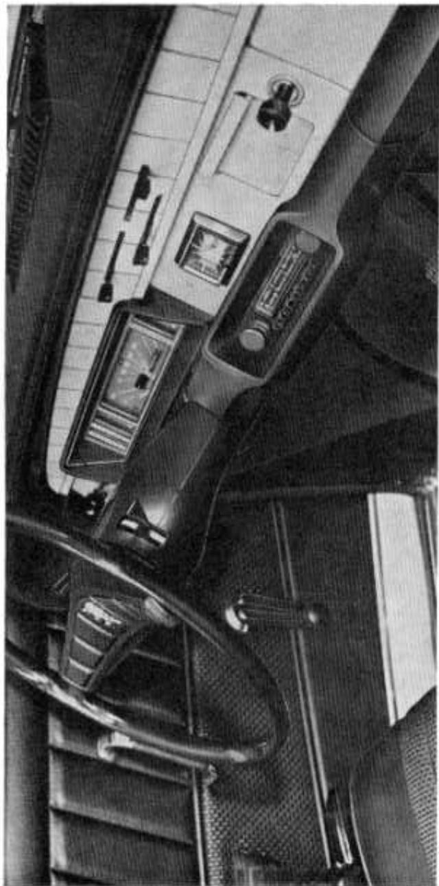 PEUGEOT 304 COUPE ET CABRIOLET 1970 - POSTE autoradio - 1