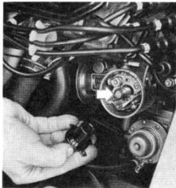 PEUGEOT 304 - entretlen - 3