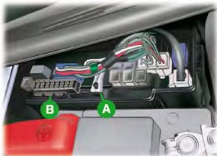 PEUGEOT 107 2008 - Boîte à fusibles compartiment moteur - 1
