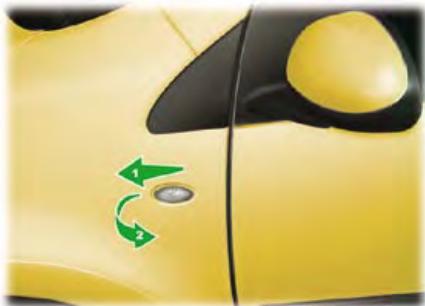 PEUGEOT 107 2008 - Troisième feu de stop (4 lampes w 5 w) - 2