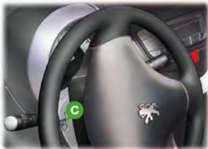 PEUGEOT 107 2008 - Boîtes à fusibles combinées - 1