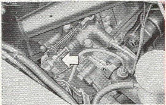 PEUGEOT 204 - Embrayage - 1