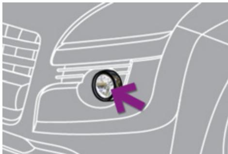PEUGEOT 3008 HYBRID4 - Changement des projecteurs antibrouillard - 1