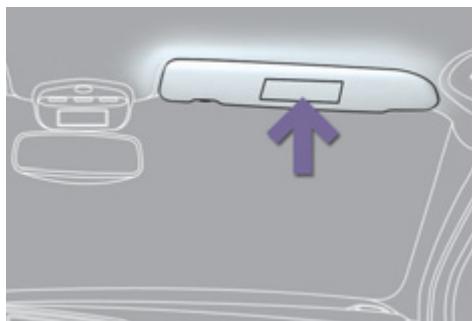 PEUGEOT 3008 HYBRID4 - Siège ENFANT à l'avant - 6