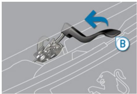 PEUGEOT 3008 HYBRID4 - CAPOT - 3