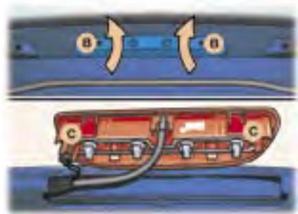 PEUGEOT 307 CC - Troisième feu stop (break) (4 lampes W 5 W) - 1