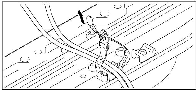 PIONEER PDK-1012 - Utilisation des serre-câbles - 4