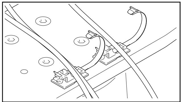 PIONEER PDK-1013 - Utilisation des serre-câbles - 2